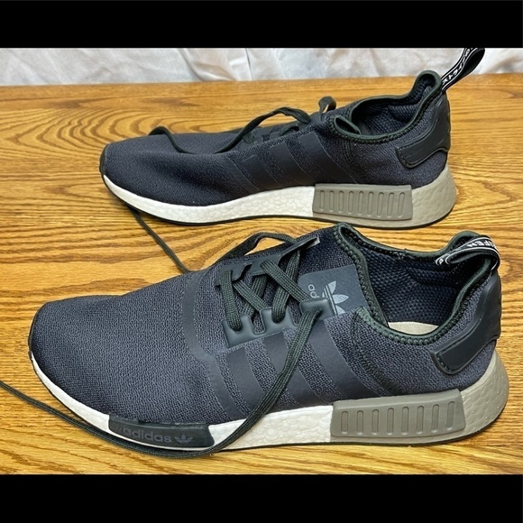 Adidas Men’s Size 13 NMD R1, Carbon Cargo - Picture 5 of 6